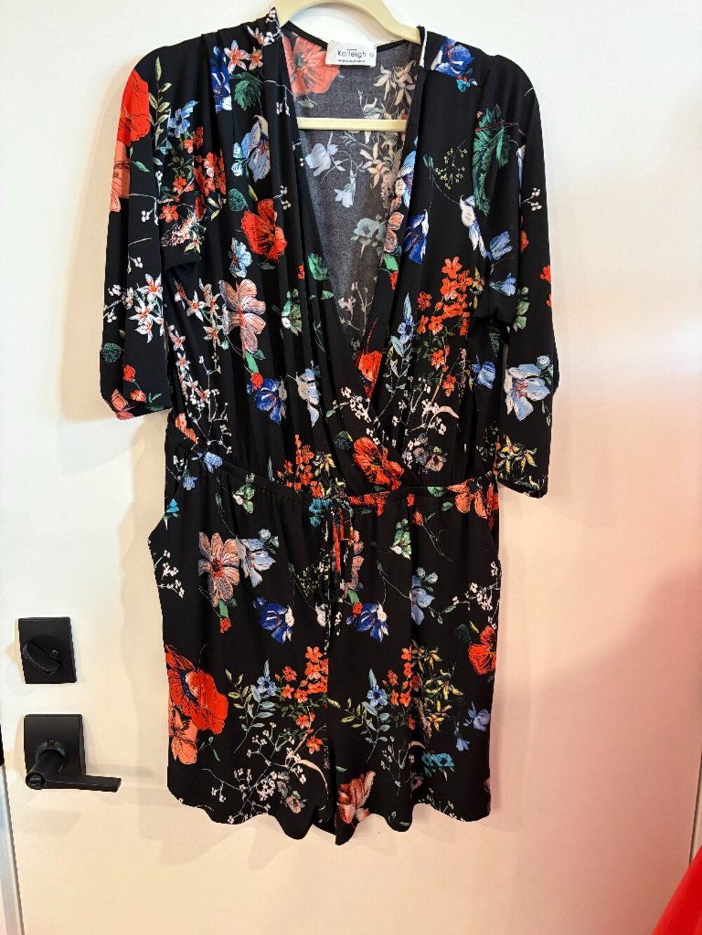 Kaileigh Black Floral Wrap Romper with Pockets Stitch Fix Size 1X